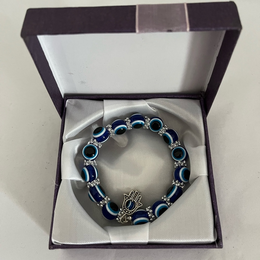 Evil Eye Bracelet - Picture 2 of 6